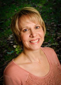 Laura Tauzin - Founder